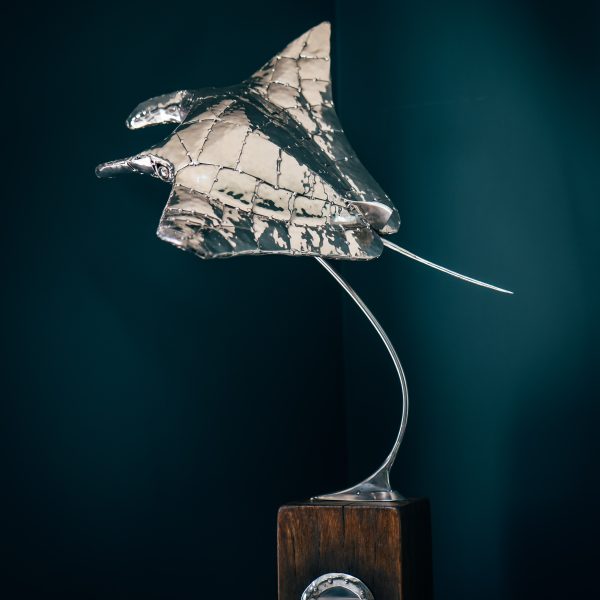 Manta Ray sculpture (small)