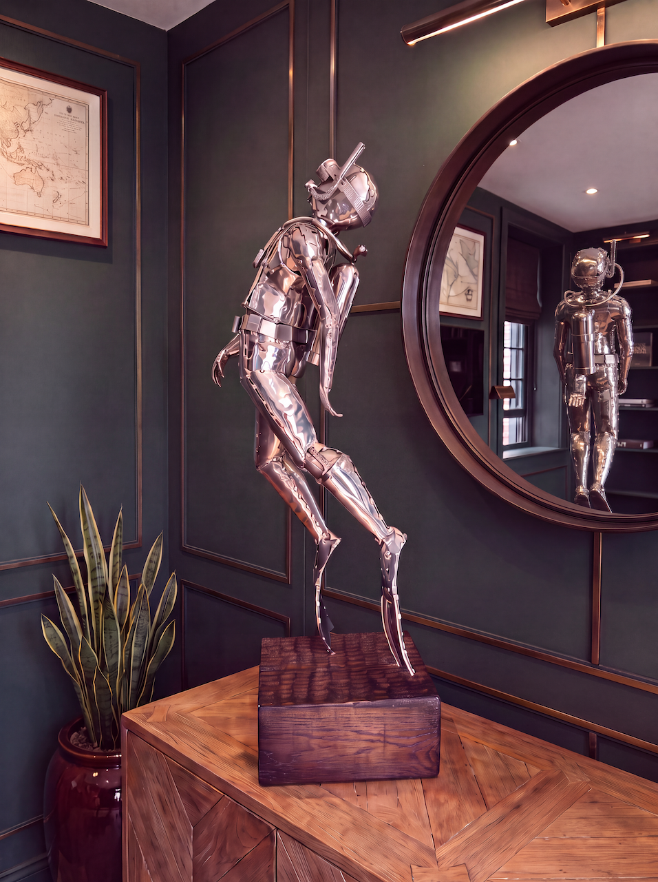 Scuba Diver sculpture in stainless steel.